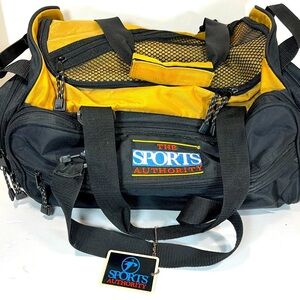 Vintage Sports Authority Yellow Black Canvas Travel Gym Duffle Bag W/Name Tag